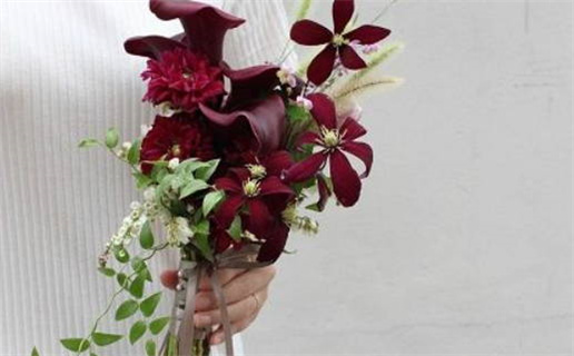 2027年04月13日结婚好吗 办喜事吉利吗 2027年04月13日结婚好吗 办喜事吉利吗