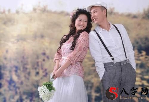 梦见男友与他人结婚